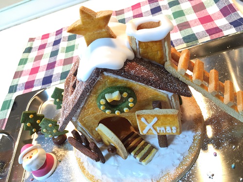 ヘクセンハウスを組み立て