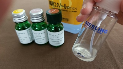 虫除けアロマスプレー作り方